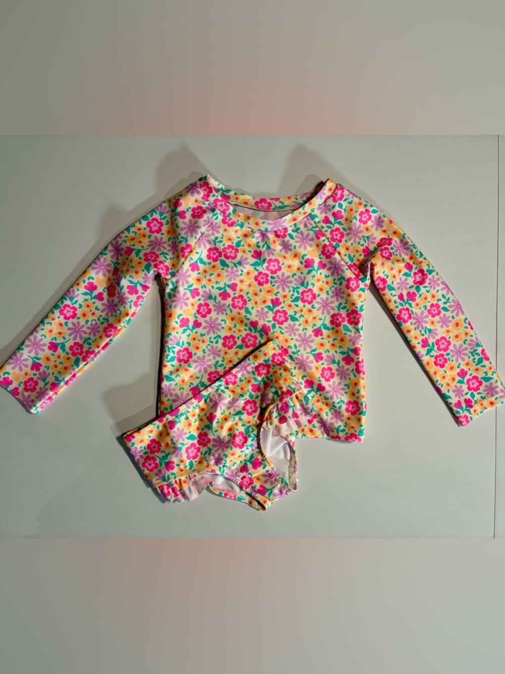 Cat & Jack Girls Floral Rashguard Swimset